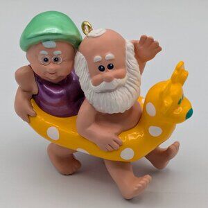 Hallmark Keepsake The Clauses on Vacation 1998 Ornament, 2nd in the Series